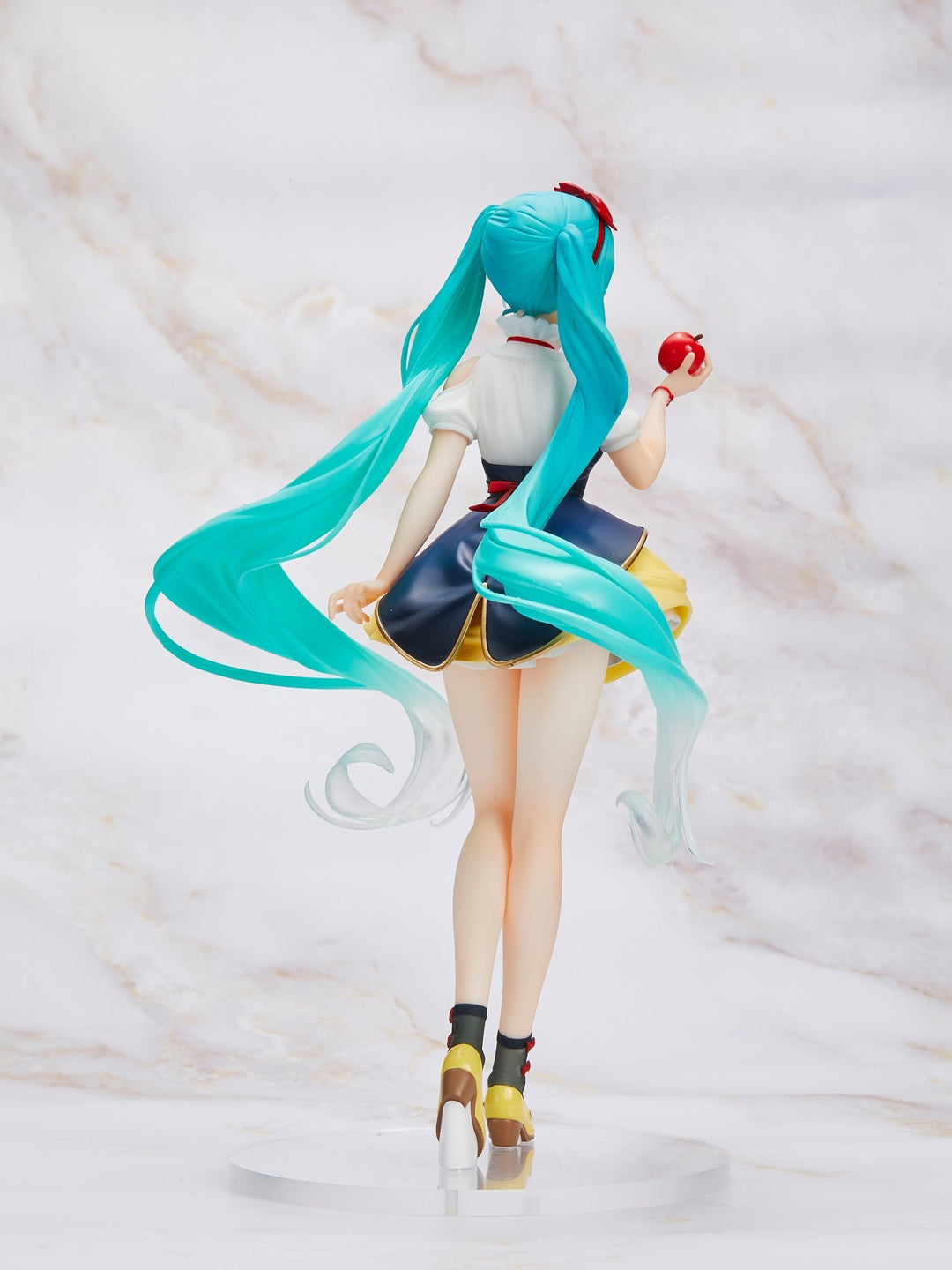 Taito - Vocaloid - Hatsune Miku Snow White Wonderland Version Prize Figure - Fundom