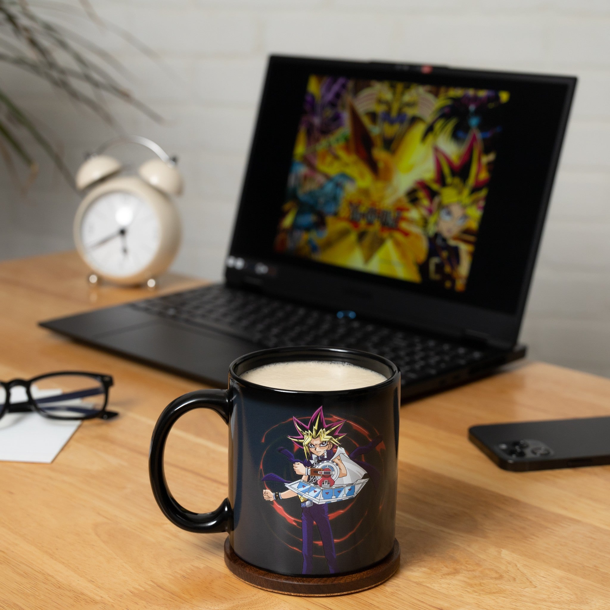 YU - GI - OH Yugi and Dark Magician 15 oz. Heat Change Ceramic Coffee Mug - Fundom