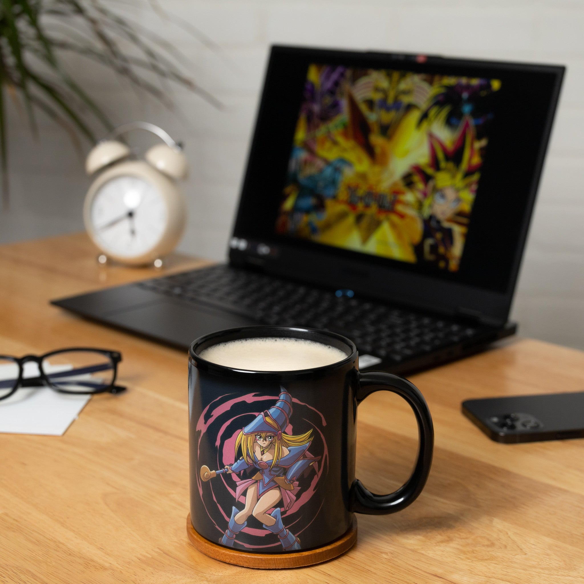 YU - GI - OH Yugi and Dark Magician Girl 15 oz. Heat Change Ceramic Coffee Mug - Fundom