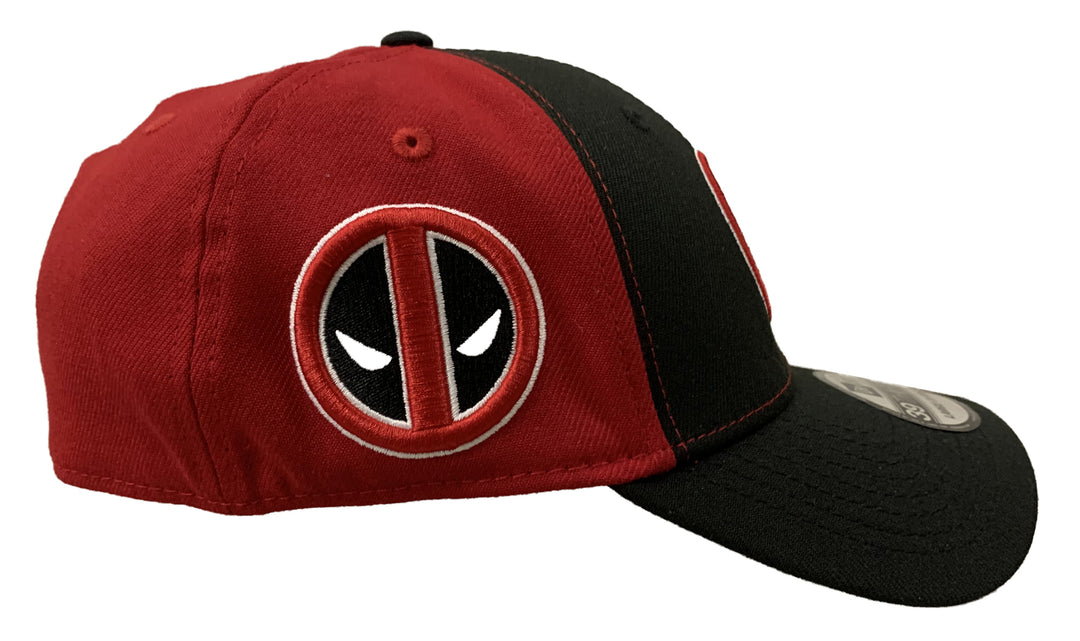 New Era Marvel Deadpool Symbol Black And Red 39Thirty Fitted Hat M/L