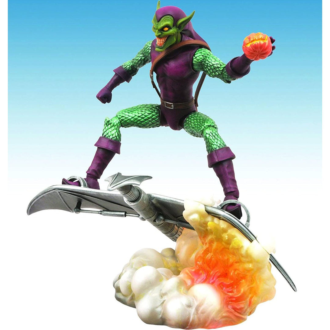 Diamond Select Toys Marvel Select Green Goblin Action Figure