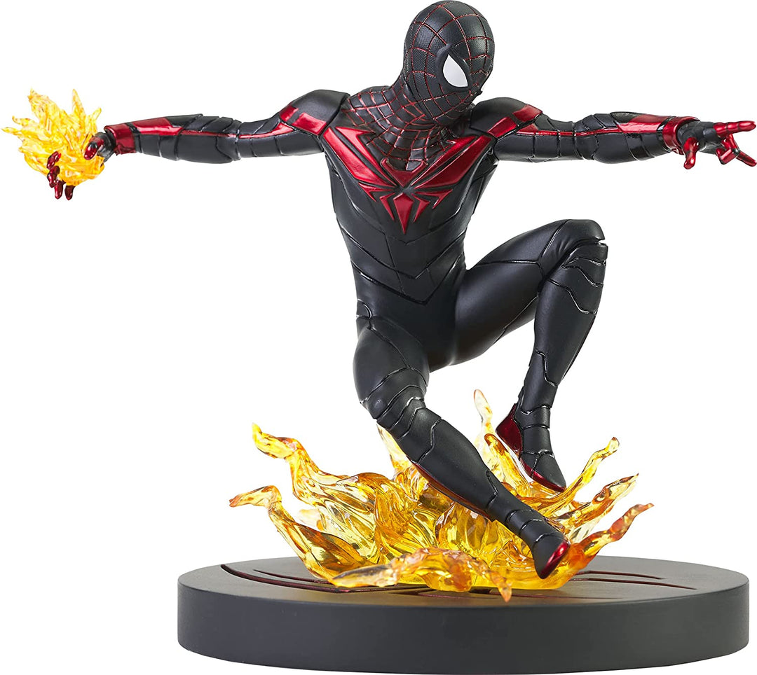 DIAMOND SELECT TOYS Marvel Gallery: Miles Morales Playstation 5 Version PVC Statue