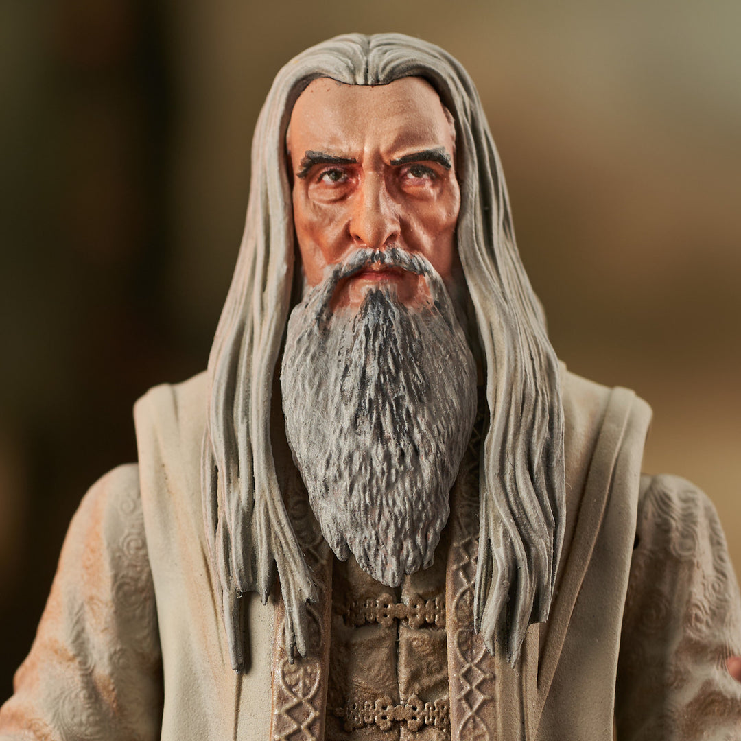 Diamond Select Toys The Lord of The Rings: Saruman Action Figure