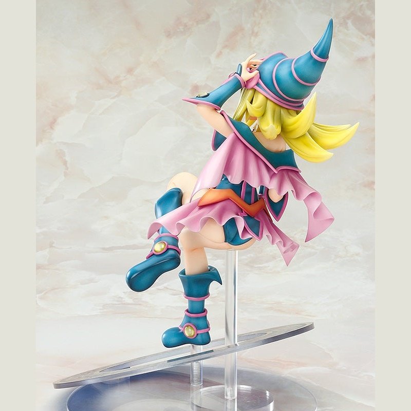 Max Factory Yu-Gi-Oh! Dark Magician Girl 1:7 PVC Figure