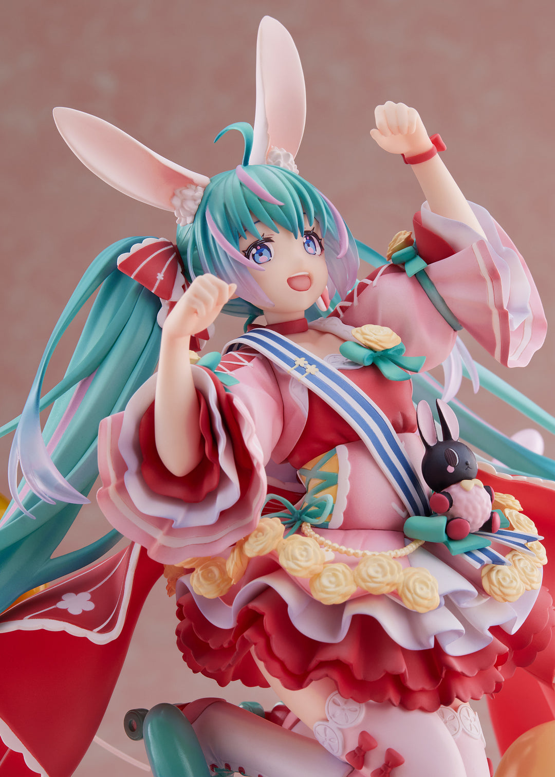 Taito Hatsune Miku Birthday 2021 Pretty Rabbit 1/7 PVC Figure