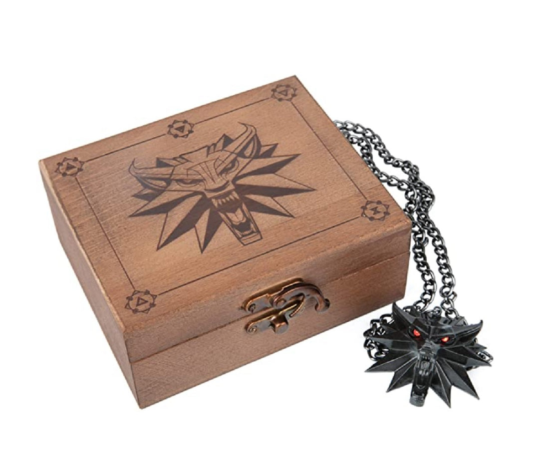 The Witcher 3 White Wolf Medallion Necklace With LED Eyes + Wooden Case