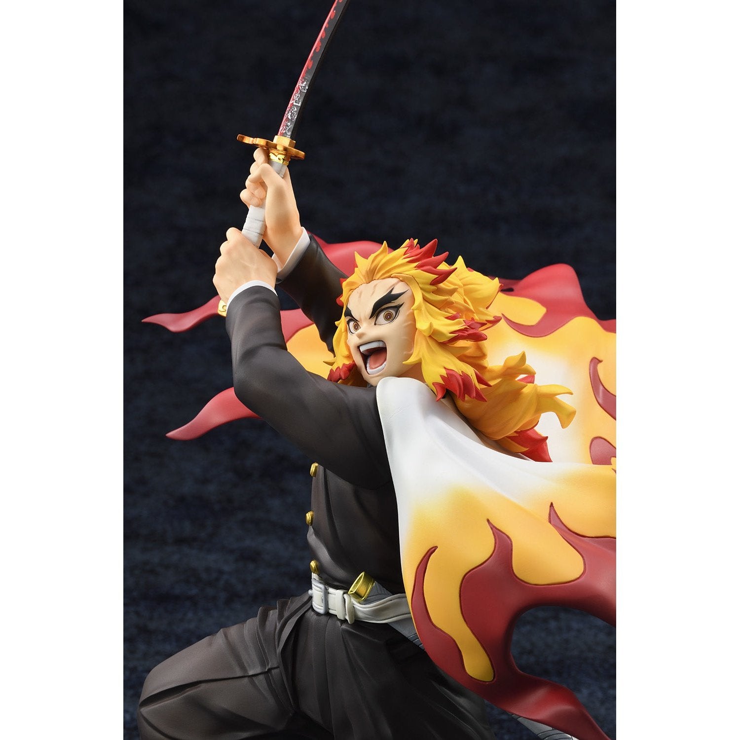 Popular Rengoku 1/8 bellfine figure